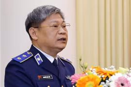 Bắt giam cựu Tư lệnh Cảnh sát biển và 4 tướng lĩnh