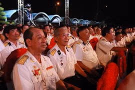 Xúc động đêm kỷ niệm 55 năm mở đường Hồ Chí Minh trên biển