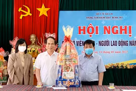Chủ tịch UBND tỉnh Võ Ngọc Thành thăm, chúc Tết Sở Y tế, CDC Gia Lai