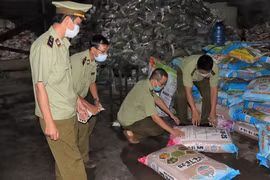 Đắk Lắk: Xử lý mạnh kinh doanh phân bón không rõ nguồn gốc