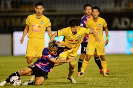 Không còn đường lùi với Kiatisak và Hoàng Anh Gia Lai