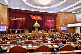 "Nhân sự đặc biệt"