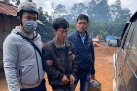 Đột nhập phòng ngủ giữa ban ngày, trói chủ nhà cướp tài sản