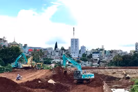 Dự án kè chống sạt lở suối Hội Phú sắp về đích sau nhiều lần lỡ hẹn