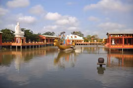 Khám phá những điểm du lịch tâm linh nổi tiếng lâu đời ở Sóc Trăng