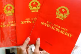 Thông tin thêm bài viết "Ngang nhiên đòi cấp sổ đỏ trên đất của Nghĩa trang Liệt sĩ tỉnh"