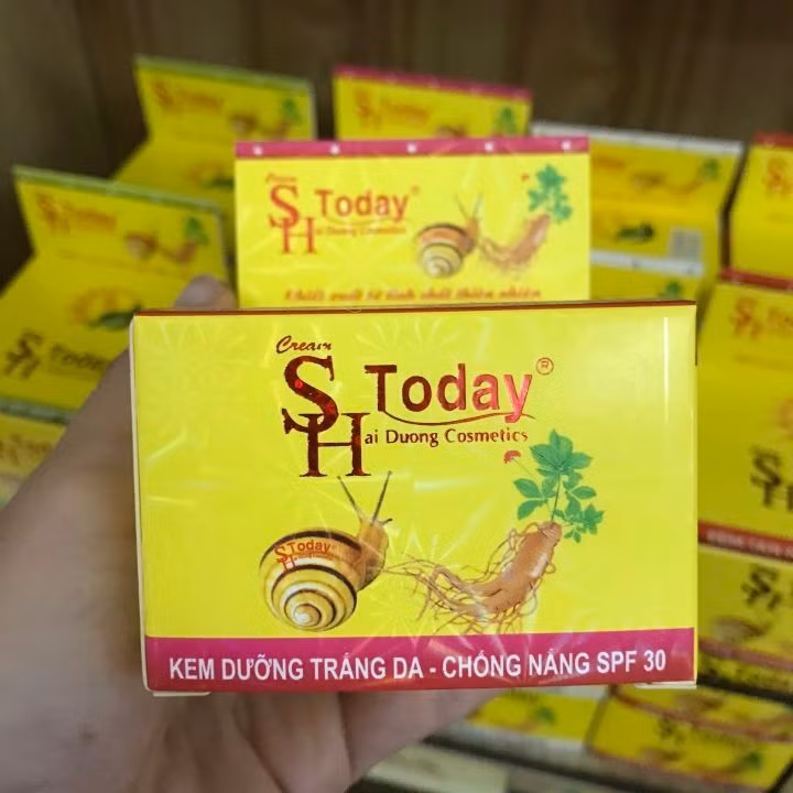 kem-duong-trang-da-chong-nang-spf-30.jpg