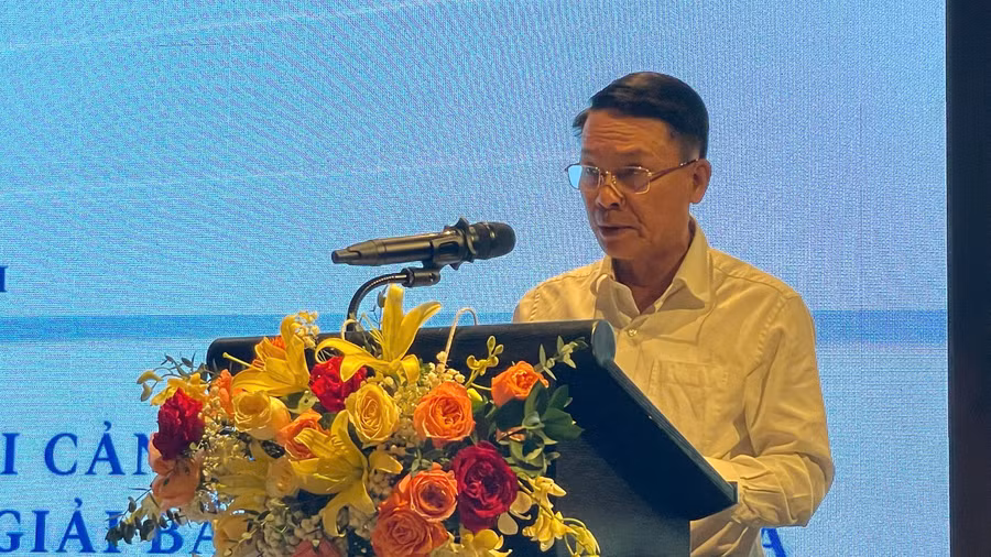 nha-bao-nguyen-duc-loi-pho-chu-tich-thuong-truc-hoi-nha-bao-viet-nam-phat-bieu-khai-mac-hoi-nghi-anh-duc-phuong.jpg