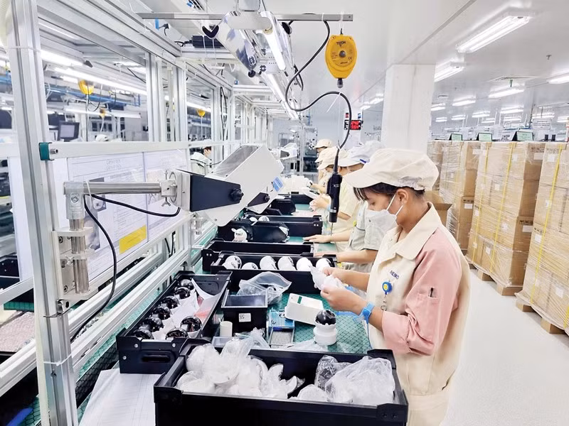 11-thang-ca-nuoc-thu-hut-von-fdi-dat-gan-314-ty-usd.png