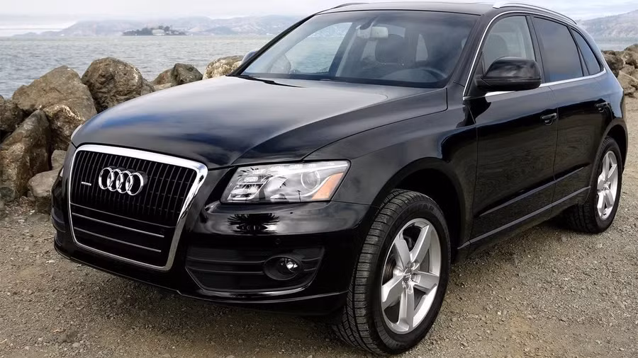 mau-audi-q5-san-xuat-nam-2009.jpg