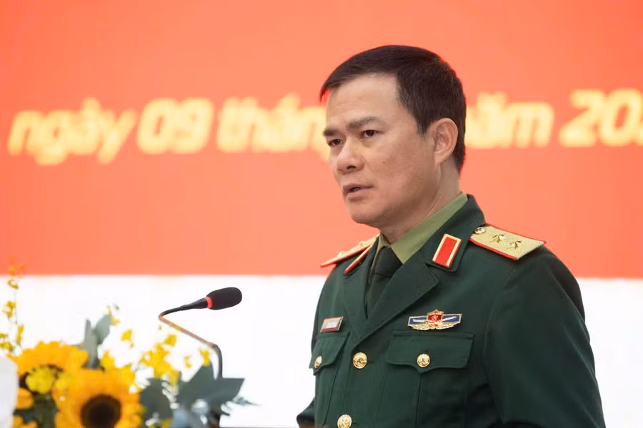 trung-tuong-tao-duc-thang-chu-tich-kiem-tong-giam-doc-tap-doan-cong-nghiep-vien-thong-quan-doi-phat-bieu-tai-hoi-nghi-anh-dvcc.jpg