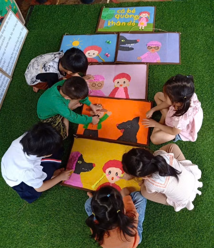 Từ những hoạt động giàu tương tác, trẻ em dân tộc thiểu số bắt đầu tự tin chia sẻ suy nghĩ.
