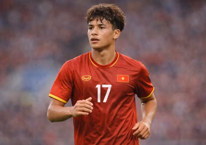 Antonio Moric khoác áo tuyển U19 Việt Nam - Ảnh minh họa: Chat GPT