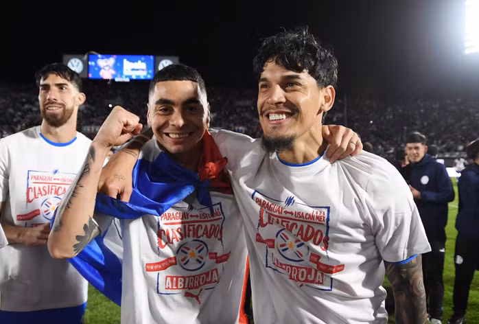 Paraguay giành quyền dự World Cup sau 16 năm