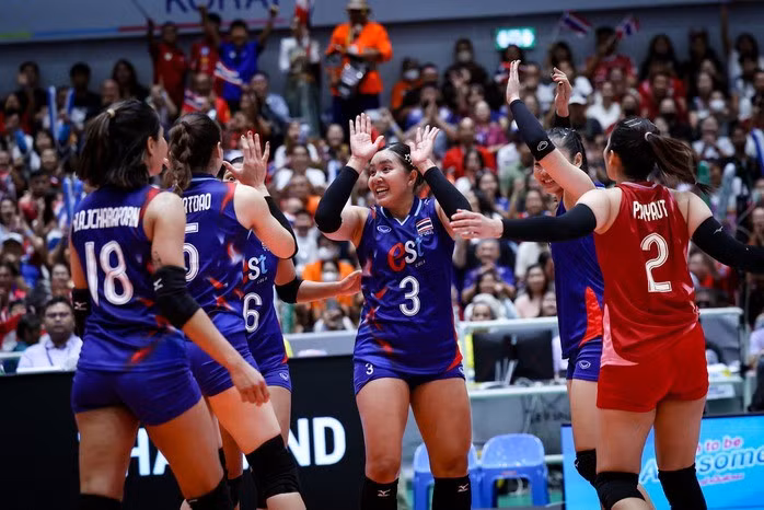 Thái Lan vượt lên dẫn trước 2-0 trận "chung kết" chặng 2