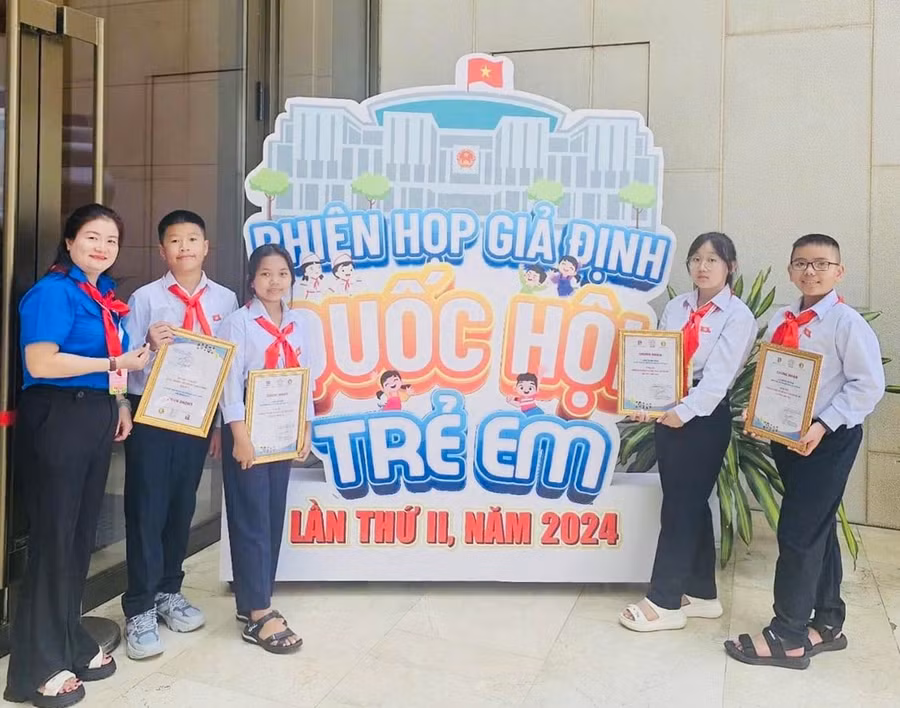phienhop-gia-dinh-7063.jpg