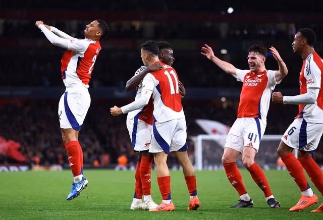 Niềm vui sớm đến với Arsenal