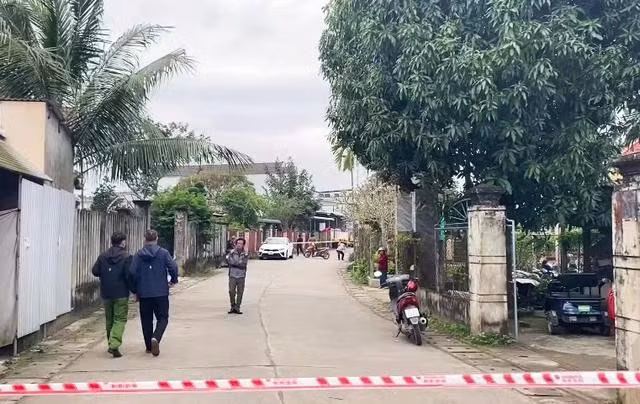 1-tat-xang.jpg