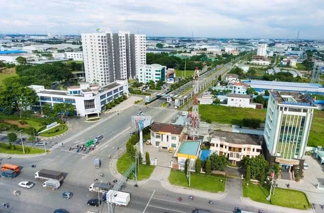 Trong khi đó bất động sản công nghiệp đã trở thành điểm đến nổi trội trong năm qua