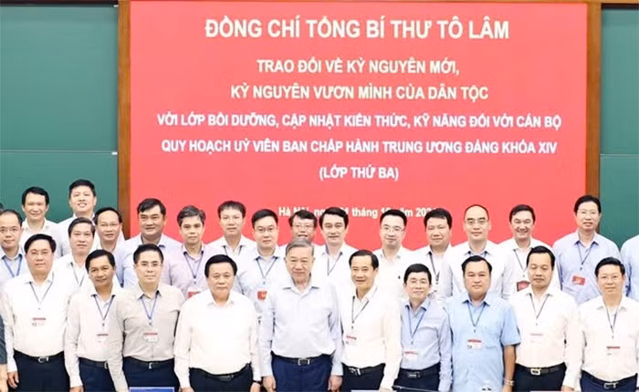 ky-nguyen-noi-that.jpg