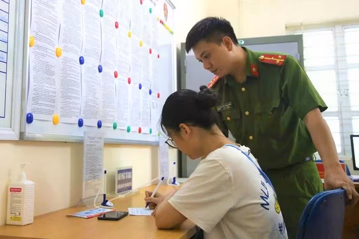 nguoi-dan-se-duoc-nop-ho-so-cap-doi-giay-phep-lai-xe-tai-xa-phuong-anh-bo-cong-an-nguon-httpsvtcnewsvn.jpg