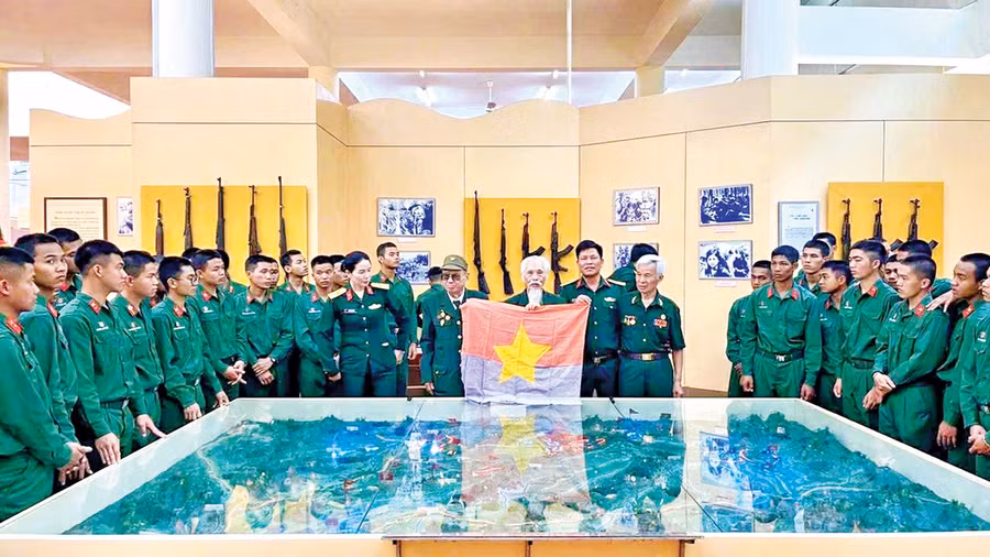 5-1-pduyen1.jpg