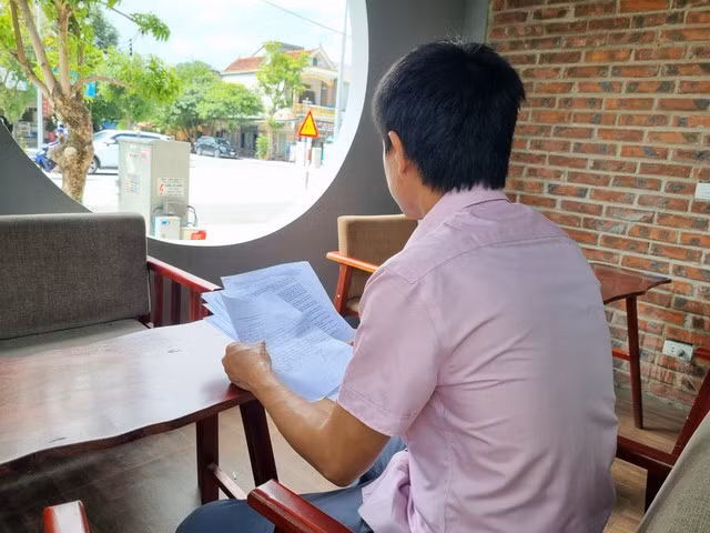 Anh Trần Quốc Bảo đang suy sụp vì bị "sập bẫy" lừa đảo đi Úc làm việc - Ảnh Hoàng Phúc