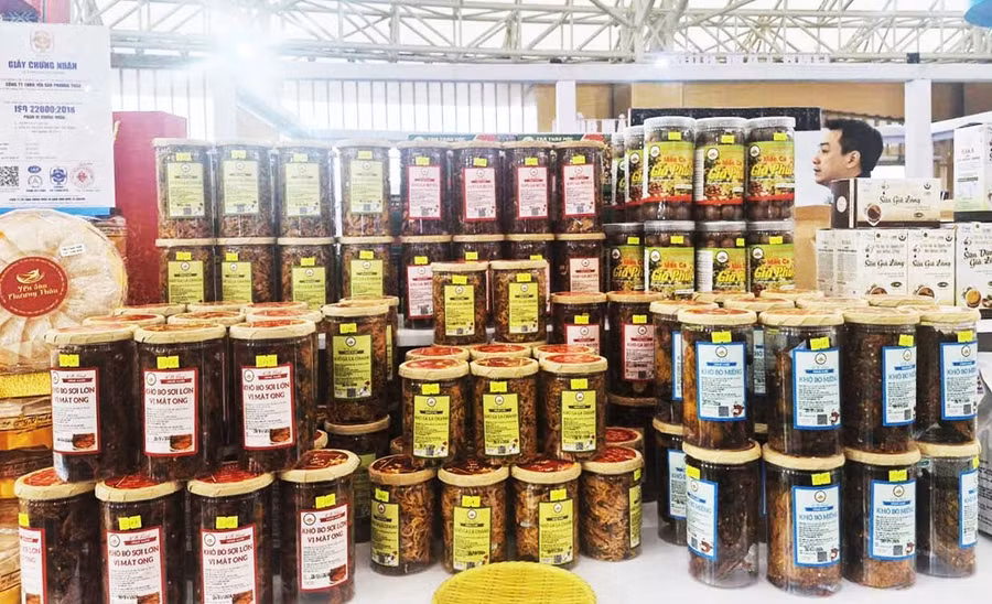 Hiện, 8 sản phẩm của Công ty TNHH một thành viên Trần Lâm Gia Phát (phường Hội Phú) đều đạt chứng nhận OCOP.