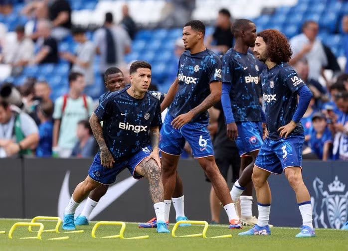Viễn cảnh không được dự cúp châu Âu đè nặng từng thành viên Chelsea