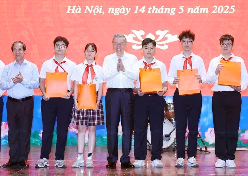 tong-bi-thudd.jpg