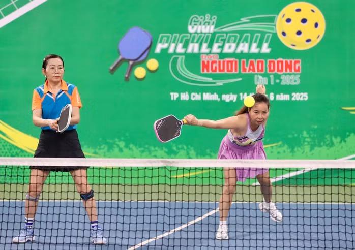 Bộ môn Pickleball phát triển mạnh trong thời gian gần đây. Trong ảnh: Giải Pickleball Báo Người Lao Động lần 1 diễn ra vào tháng 6-2025 tại TP HCM. (Ảnh: HOÀNG TRIỀU)