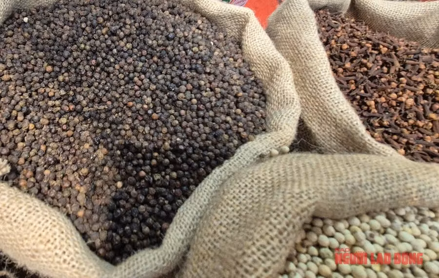 Thị trường Trung Quốc khó đoán với mặt hàng tiêu