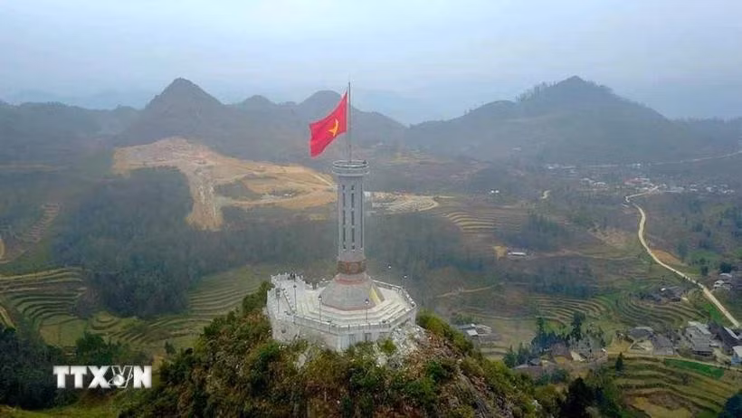 tam-dung-don-khach-tham-quandd.jpg