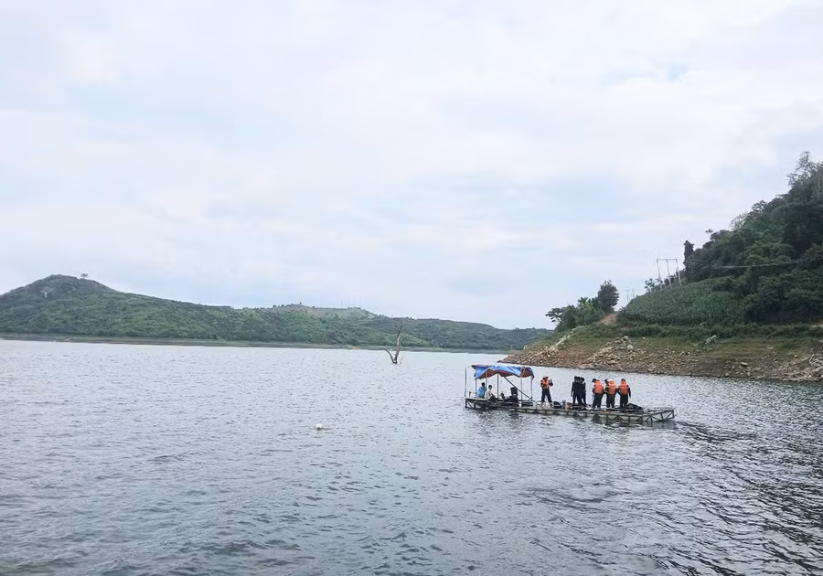 11duoi-nuoc-1-a.jpg