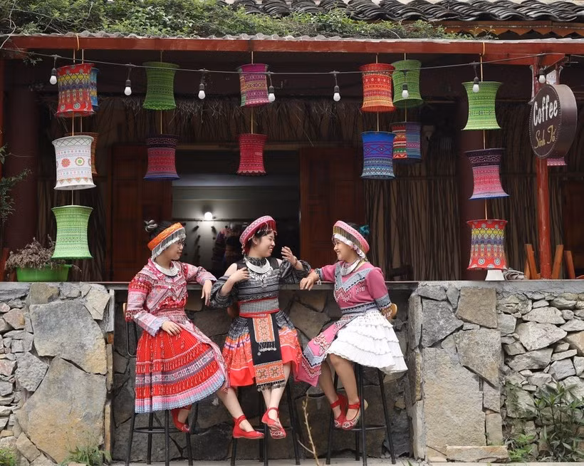 du-lich-cong-dong-2.jpg