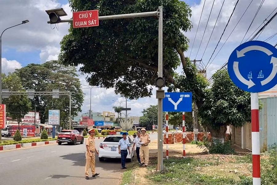 Phòng CSGT khảo sát các cung đường sát hạch lái xe đường trường. Ảnh: ĐVCC