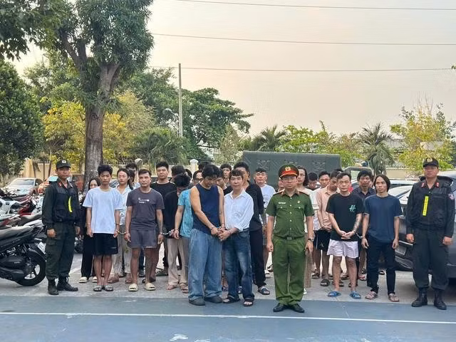 Công an TP.HCM triệt phá đường dây ma túy. ẢNH: CTV