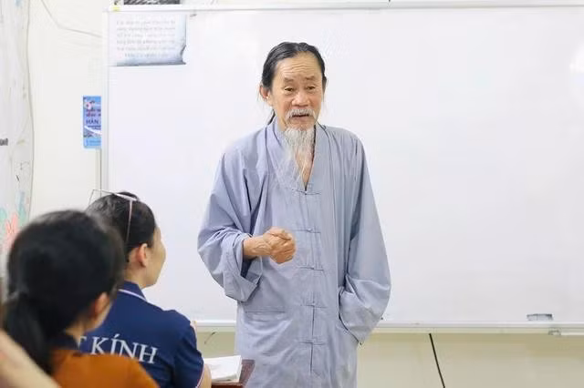 lophoc.jpg