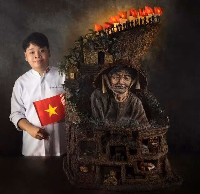 Nguyễn Hữu Thiên Ân đam mê làm những chiếc bánh nghệ thuật. ẢNH: NVCC