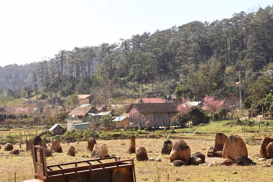 Làng du lịch Kon Pring yên bình