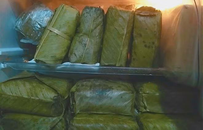 2banhchung.jpg