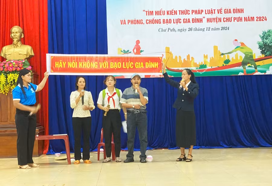 xay-dung-gia-dinh-khong-co-bao-luc-dd.jpg
