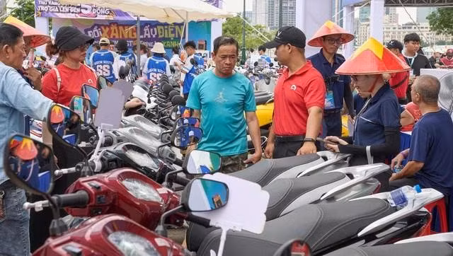 Trong bối cảnh thị trường xe máy điện trong nước đang rất cạnh tranh, mức giá cao được xem là rào cản không nhỏ với Honda UC3. ẢNH: CHÍ TÂM