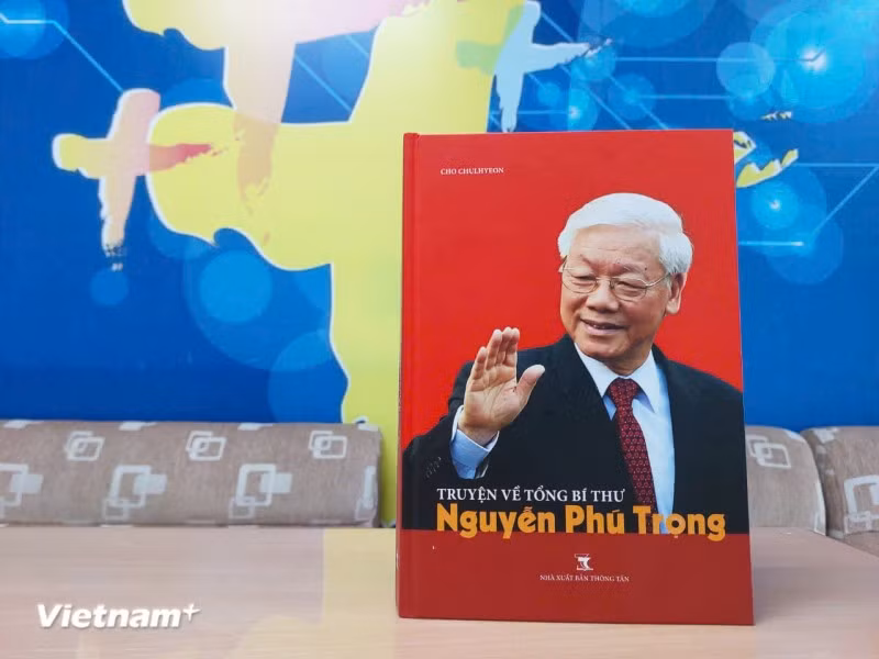 cuon-sach-ve-tong-bi-thu-nguyen-phu-trong-cua-nha-van-cho-chulhyeon-da-duoc-xuat-ban-bang-tieng-viet-anh-minh-thu-nguon-vietnam-3414-2302.jpg