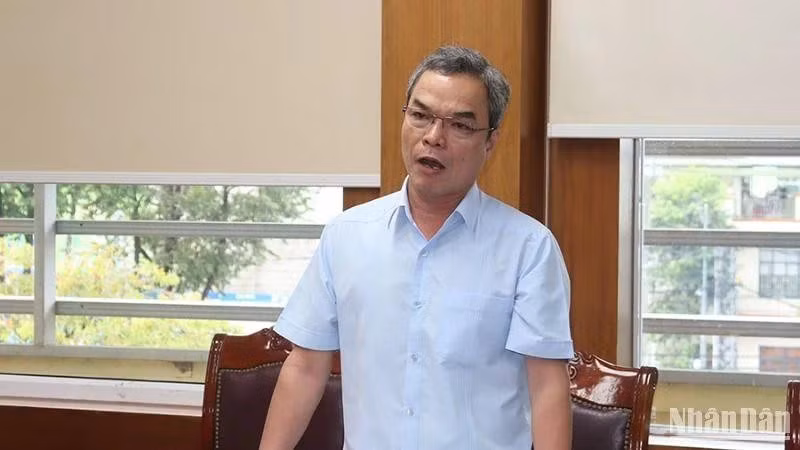 21-can-bo-thuoc-ban-thuong-vu-tinh-uy-quang-ngai-tu-nguyen-xin-nghi-huu-truoc-tuoidd.jpg