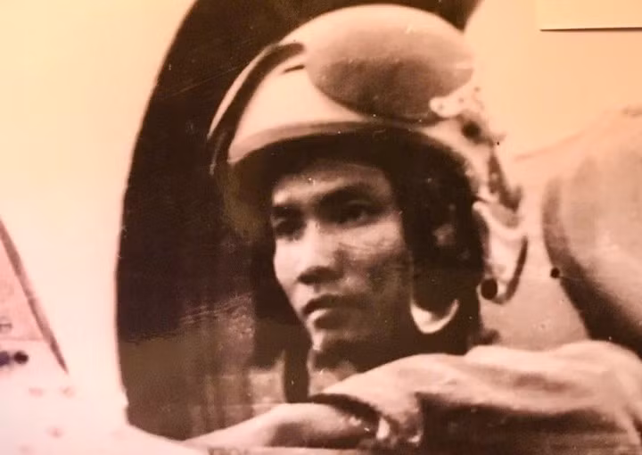 3huyenthoai.png