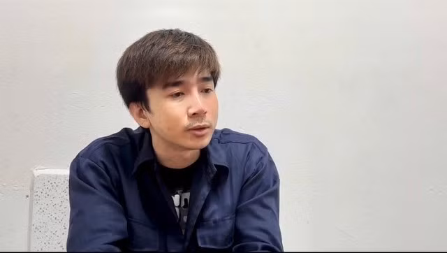 Ca sĩ Chi Dân