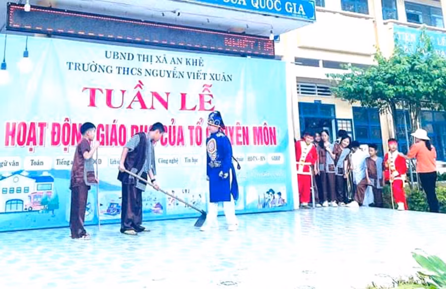 1-hoc-sinh-truong-thcs-nguyen-viet-xuan-tham-gia-hoat-dong-hoc-va-trai-nghiem-do-nha-truong-to-chuc-anh-ha-vy.jpg