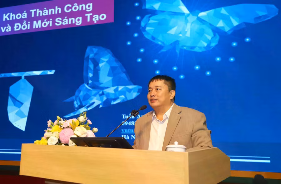 viec-lam-xanh.jpg