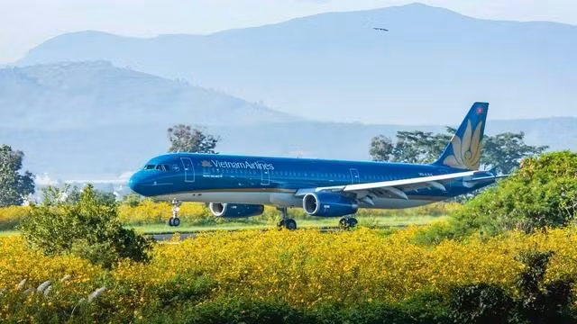 Hủy toàn bộ các chuyến bay đến Đà Lạt từ 4.3